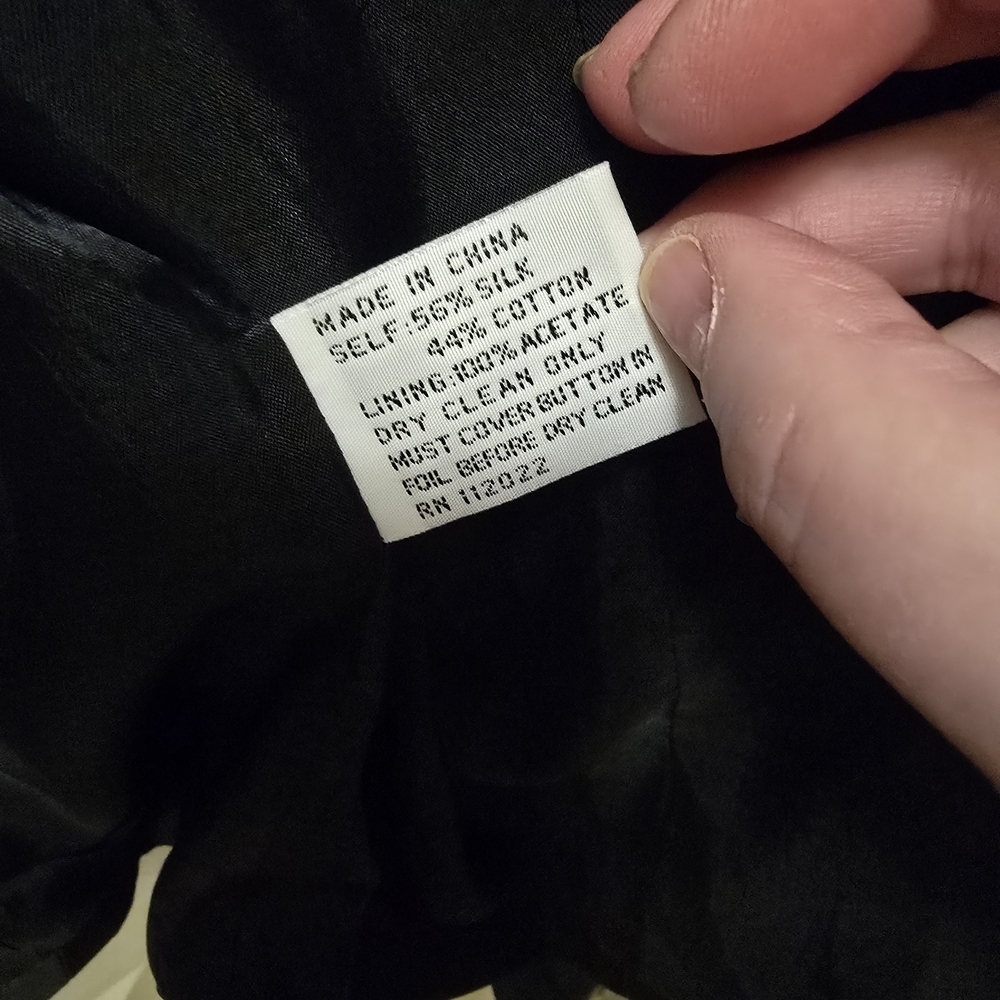 Talbots Classic Black Silk & Cotton Women's Blazer Size 12P - Picture 8 of 8